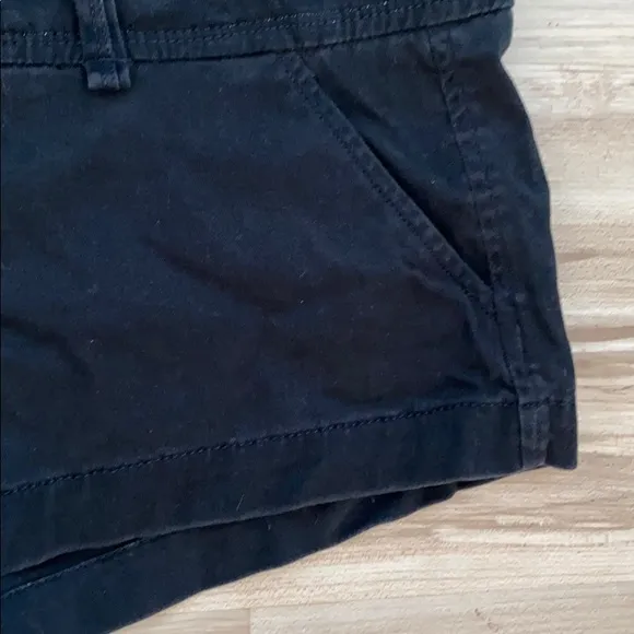 ❤️ Abercrombie navy button stretch zip shorts