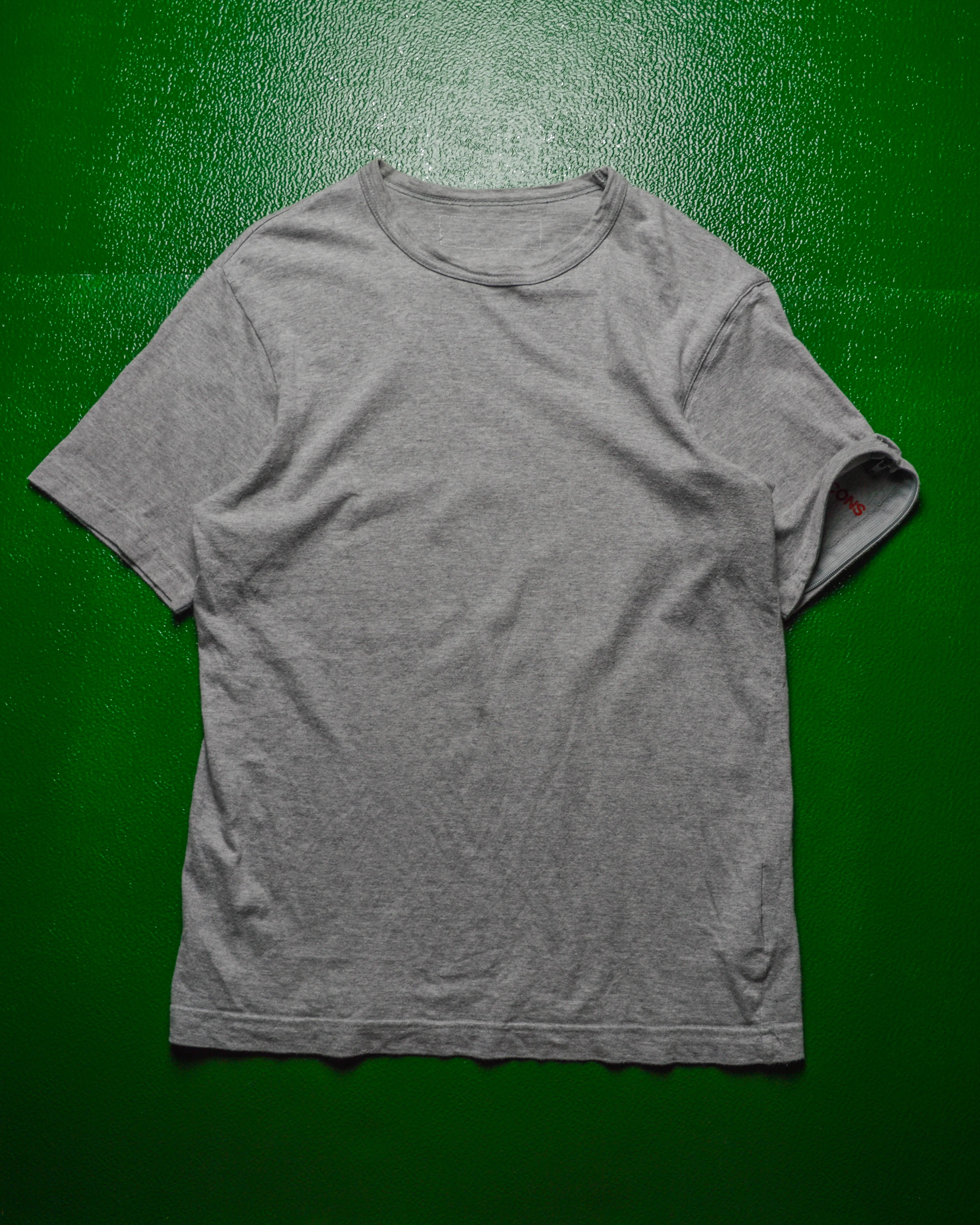 2000 Packable Grey T-Shirt (~S~)