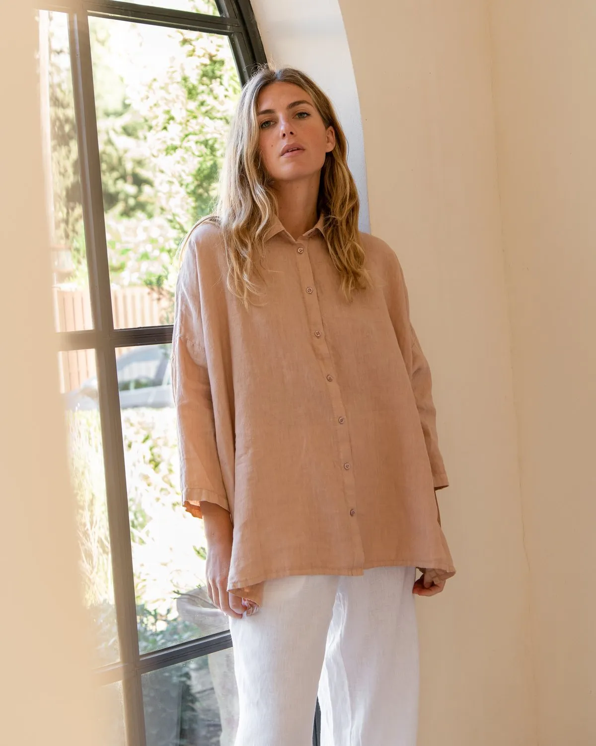 Cathy - Linen Blouse in Dusty Coral