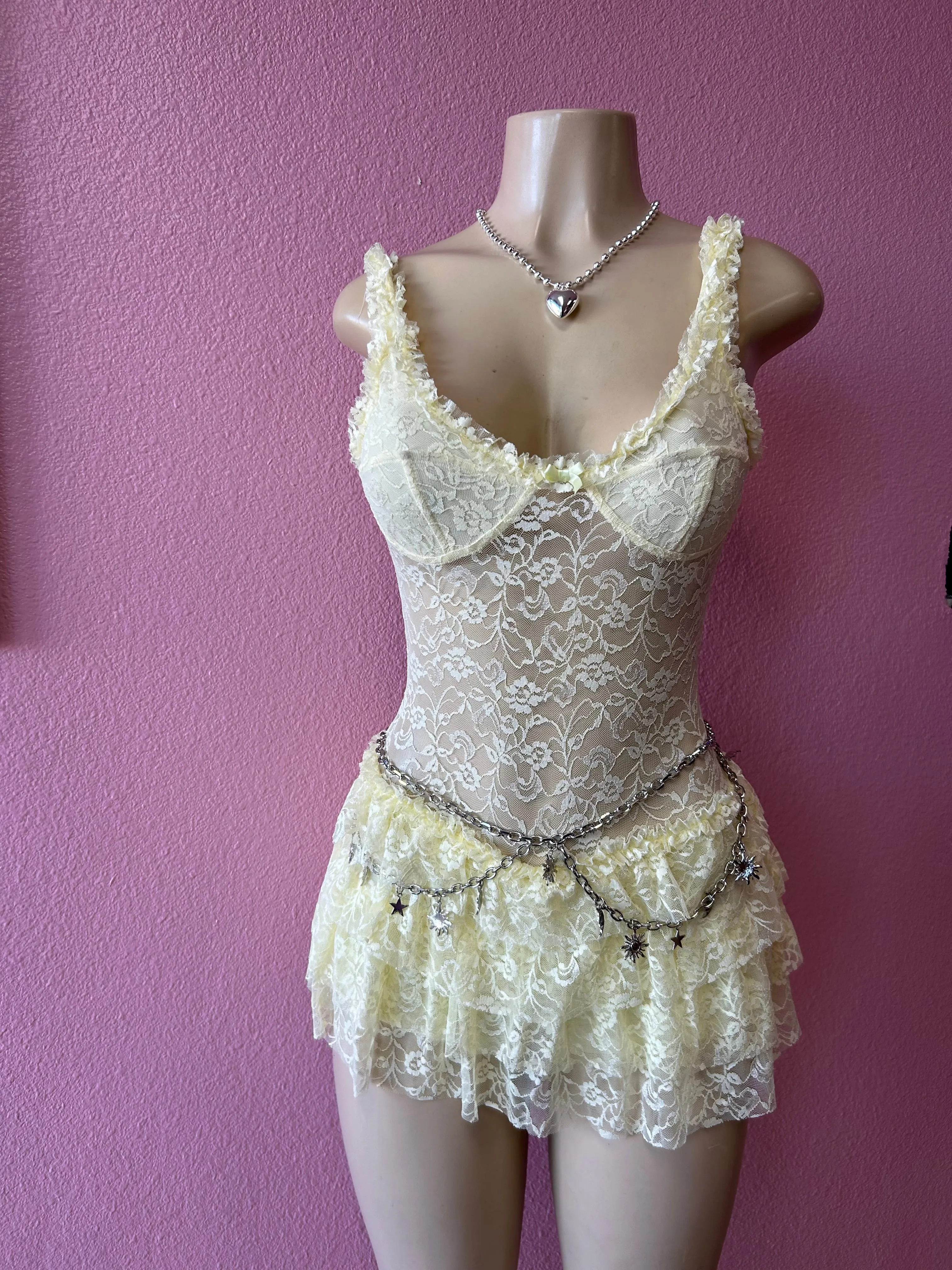 Dezz Lace Dress