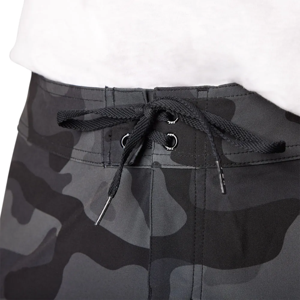 FOX OVERHEAD CAMO STRETCH 18 INCH SHORTS [BLACK CAMO]