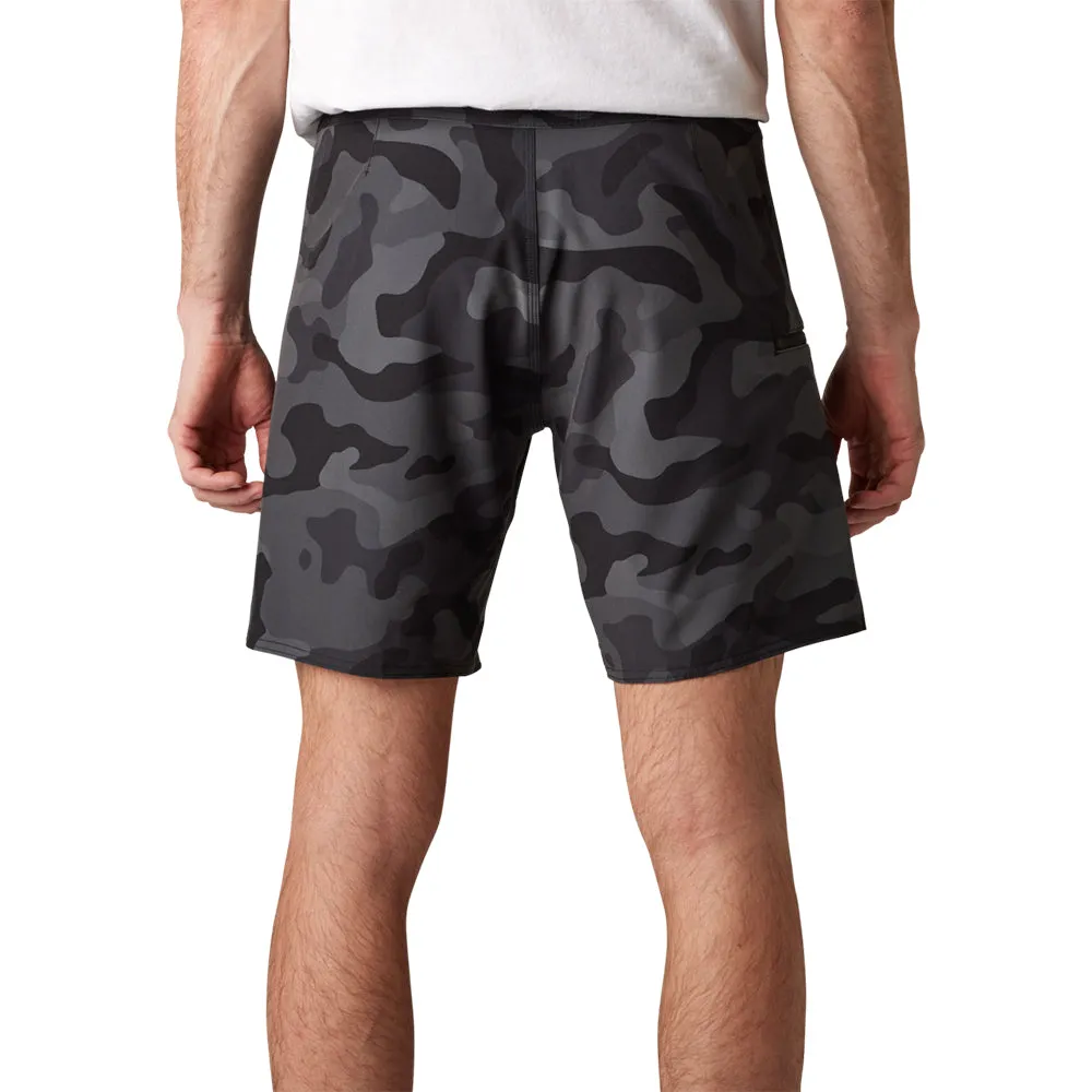 FOX OVERHEAD CAMO STRETCH 18 INCH SHORTS [BLACK CAMO]