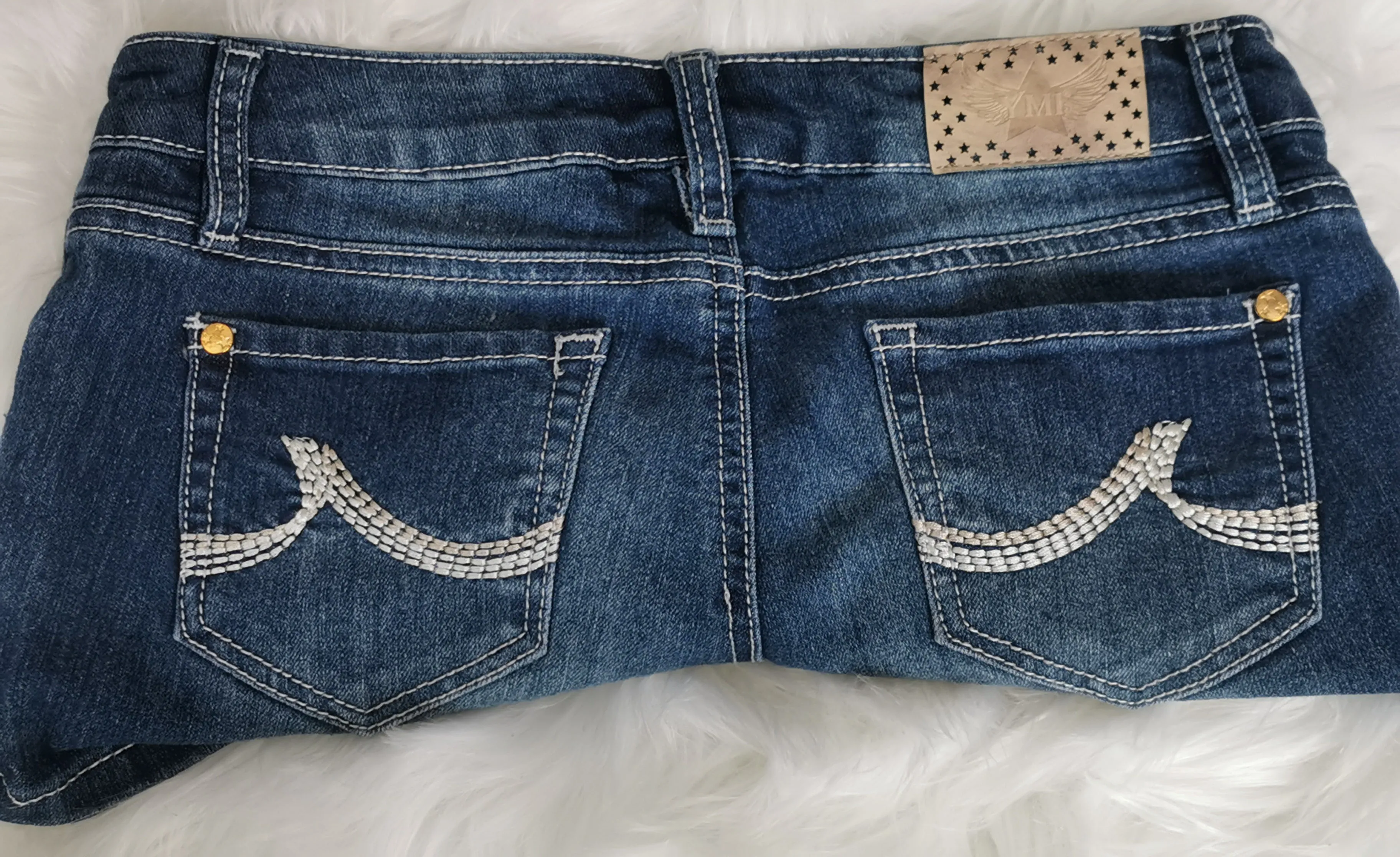 GIRL SIZE 14 YEARS - YMI, Studed Jean Shorts EUC B8