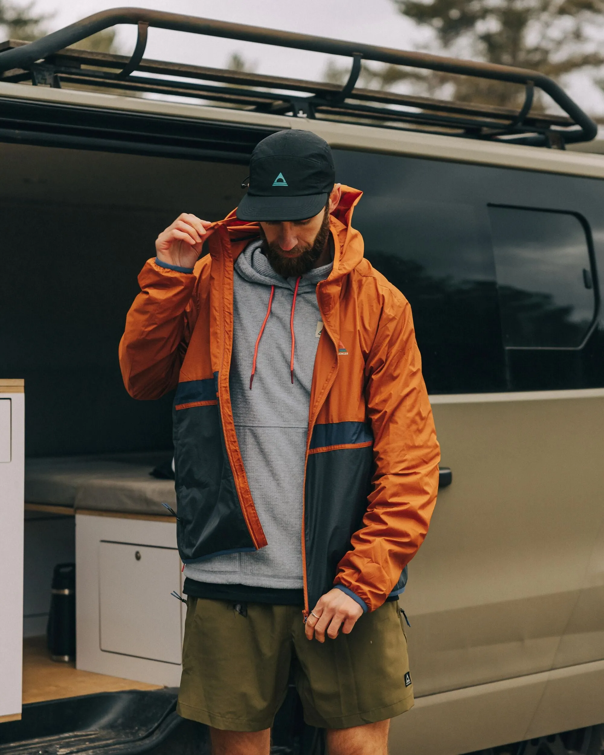 Gusto Recycled Windshell Jacket - Sunset Orange/Charcoal