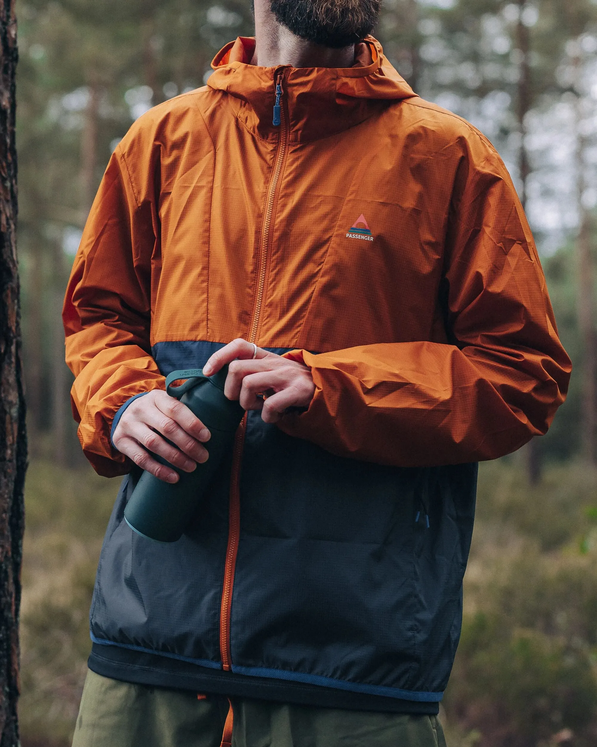 Gusto Recycled Windshell Jacket - Sunset Orange/Charcoal
