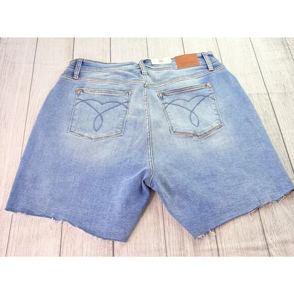 Judy Blue High Rise Embroidered Pocket Cut Off Shorts Light Denim Size 3XL