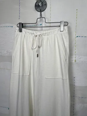 Lilla P.  ~  Cropped Pull On Pant - Ecru