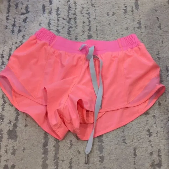 Lululemon Hotty Hot Short Flash Light
