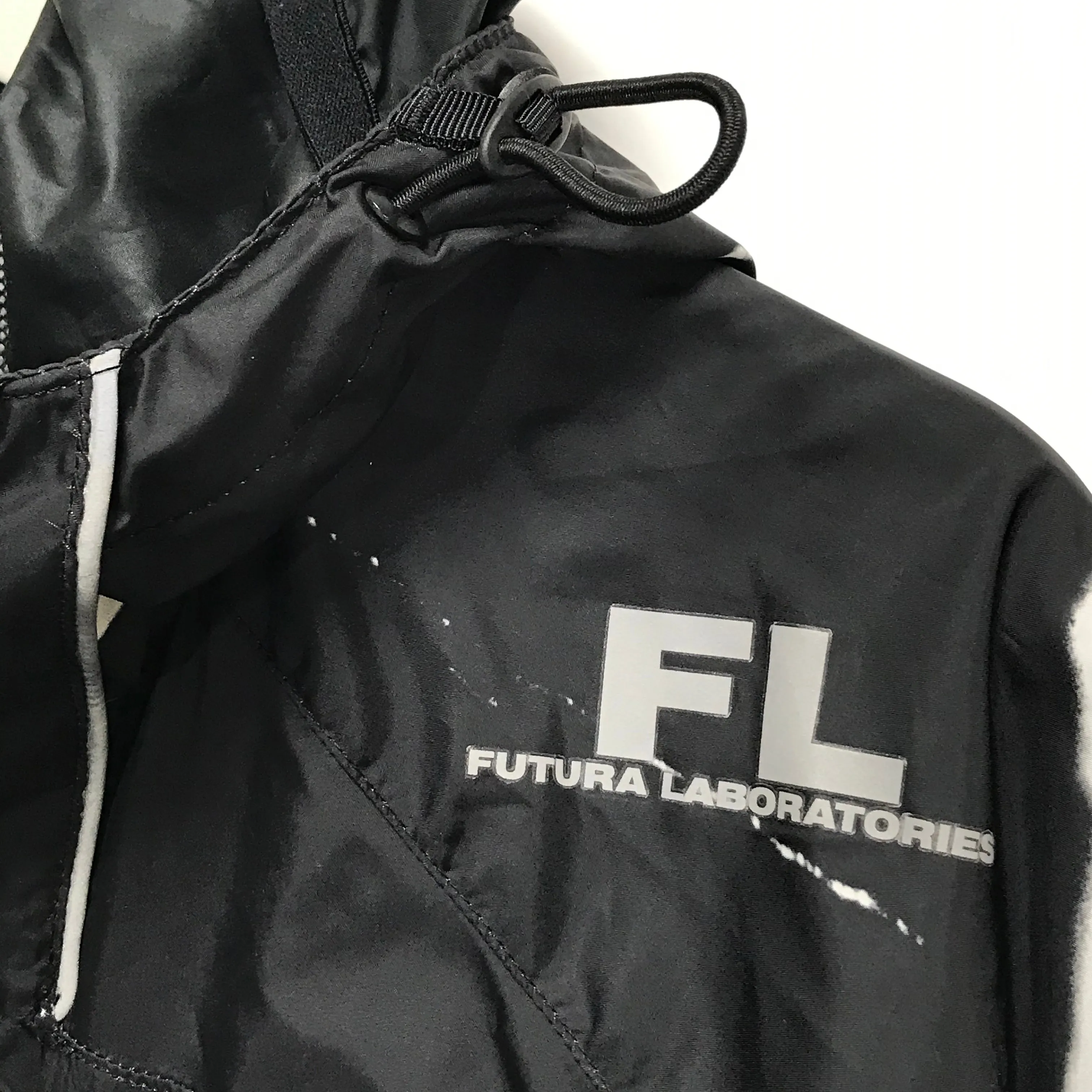 [M] Futura Laboratories x Descente Packable Nylon Hooded Jacket