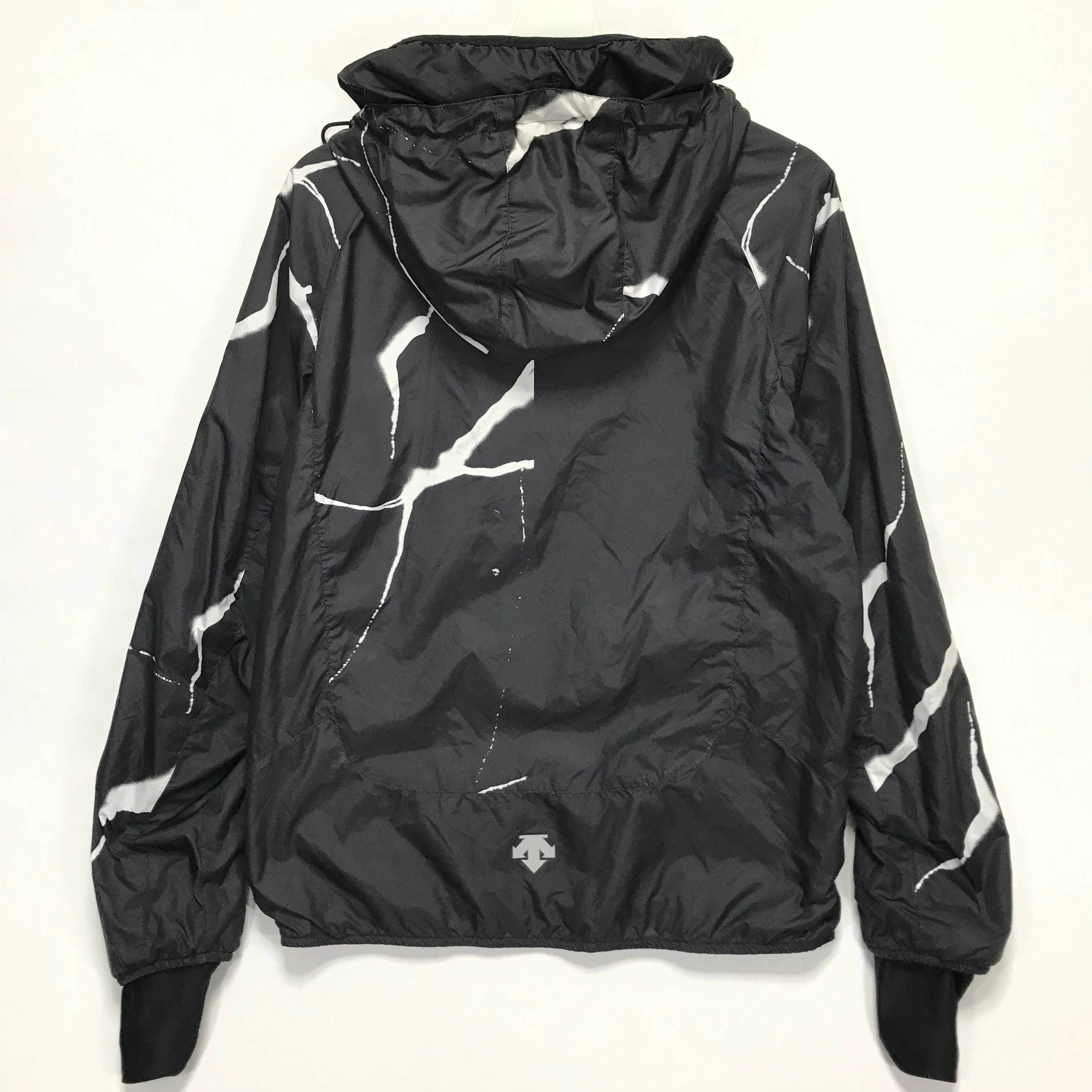 [M] Futura Laboratories x Descente Packable Nylon Hooded Jacket