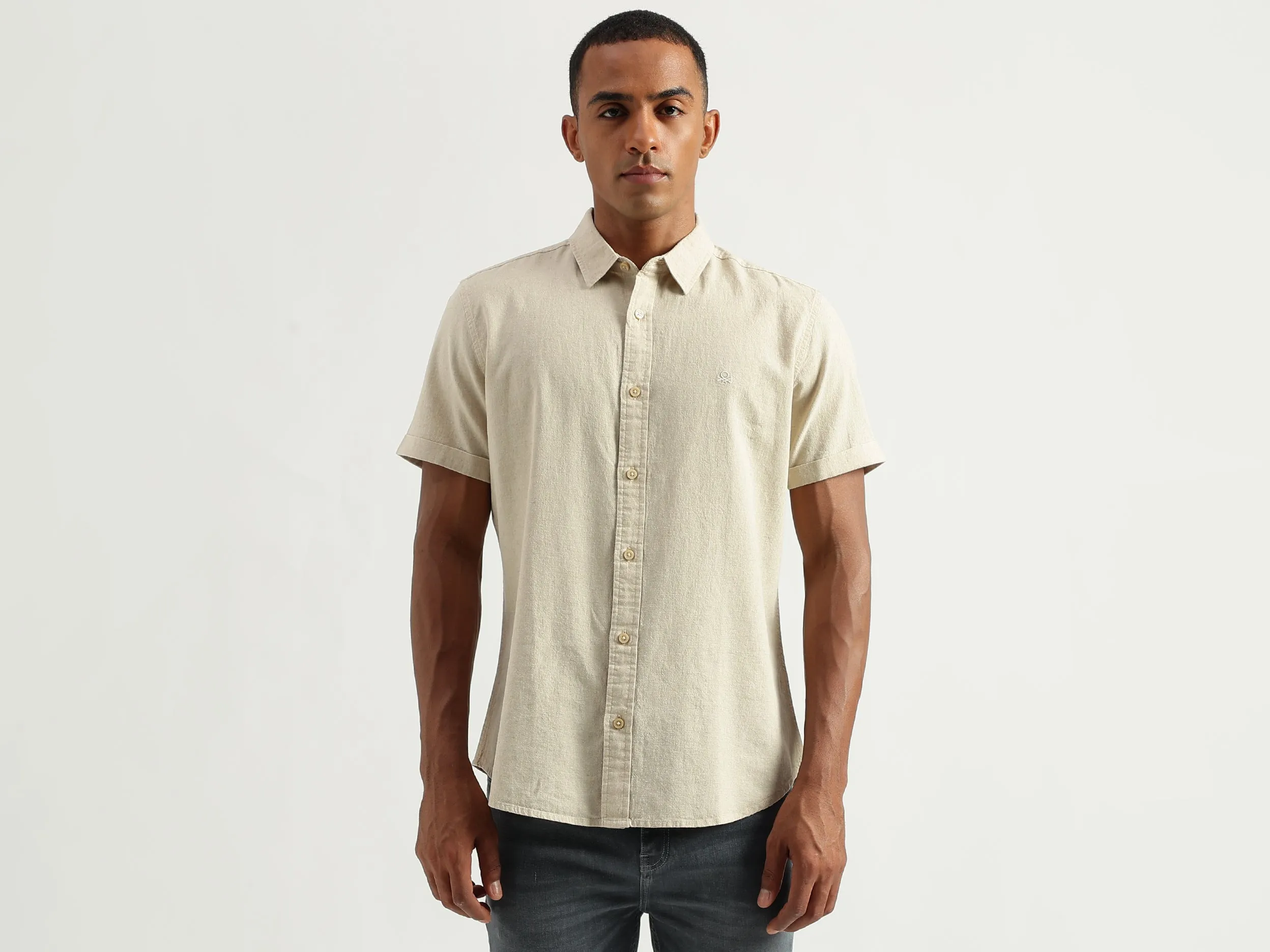 Men's Slim Fit Spread Collar Solid Shirts