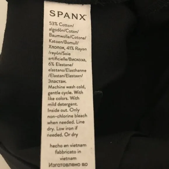 NWT Spanx Women's Polished Stretch Cotton 6&quot; Shorts Black Pullon Size Medium