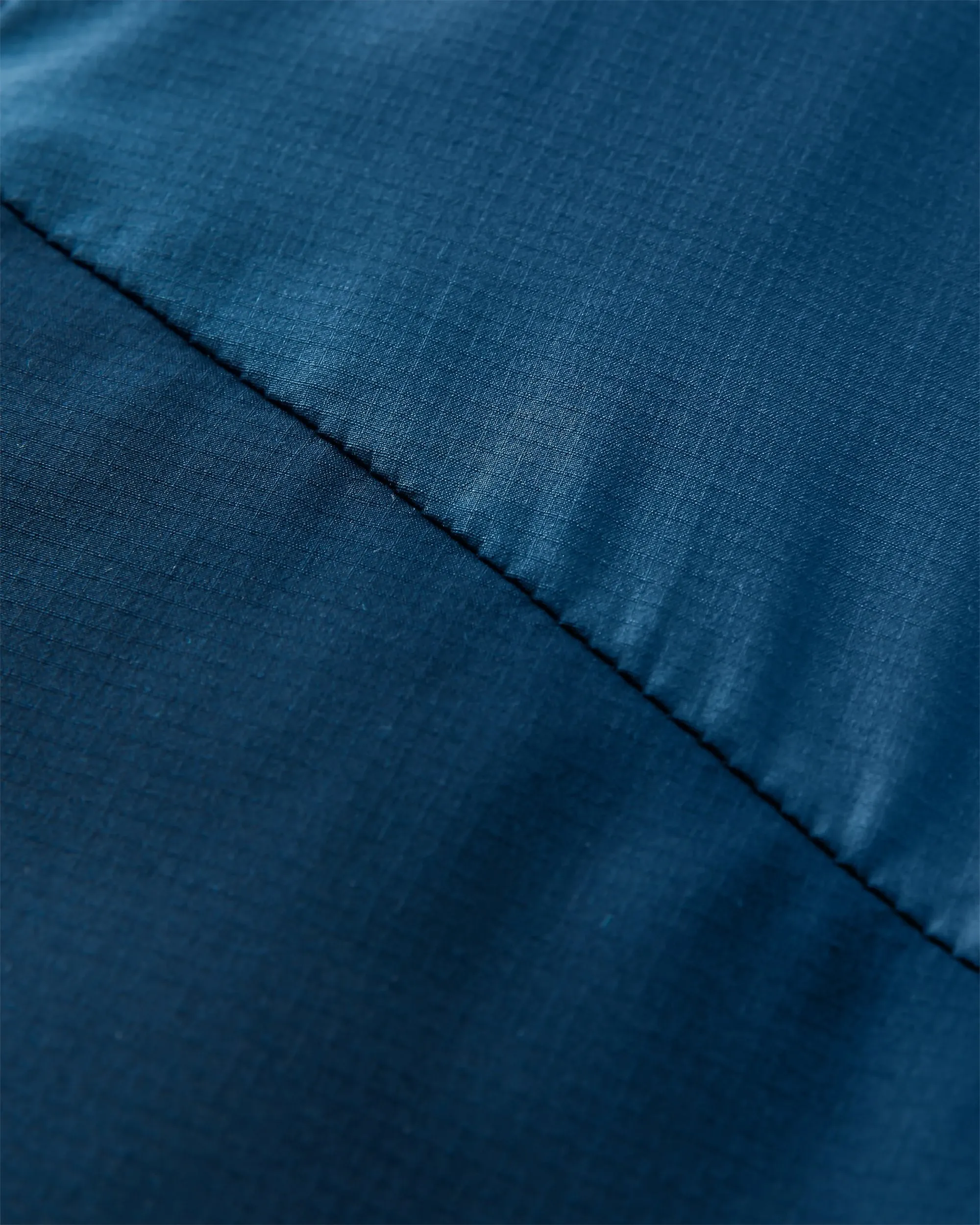 Shasta Lightweight Recycled Thermore® Insulated Jacket - Rich Navy/Dark Denim/Arctic