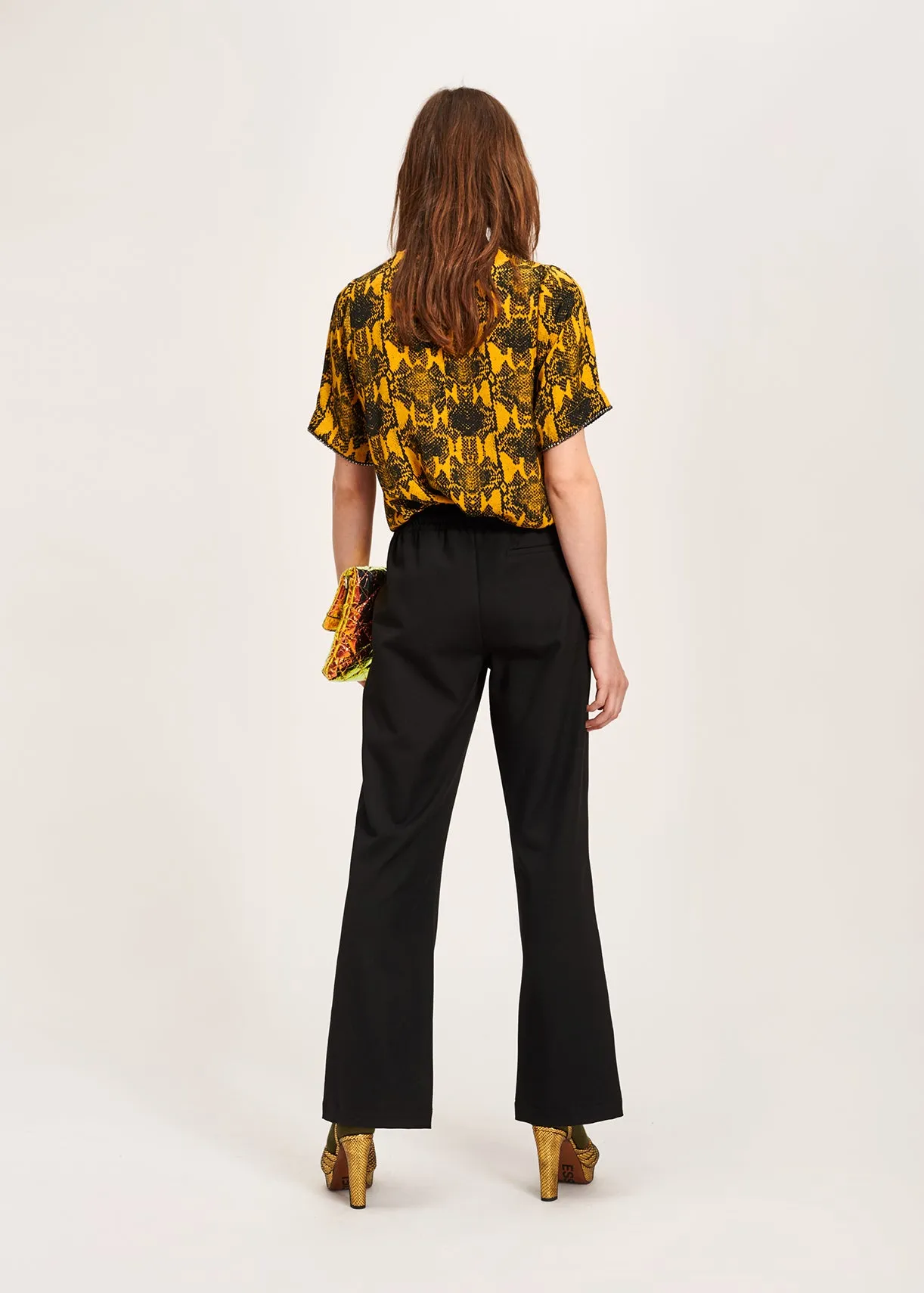 Short sleeved top