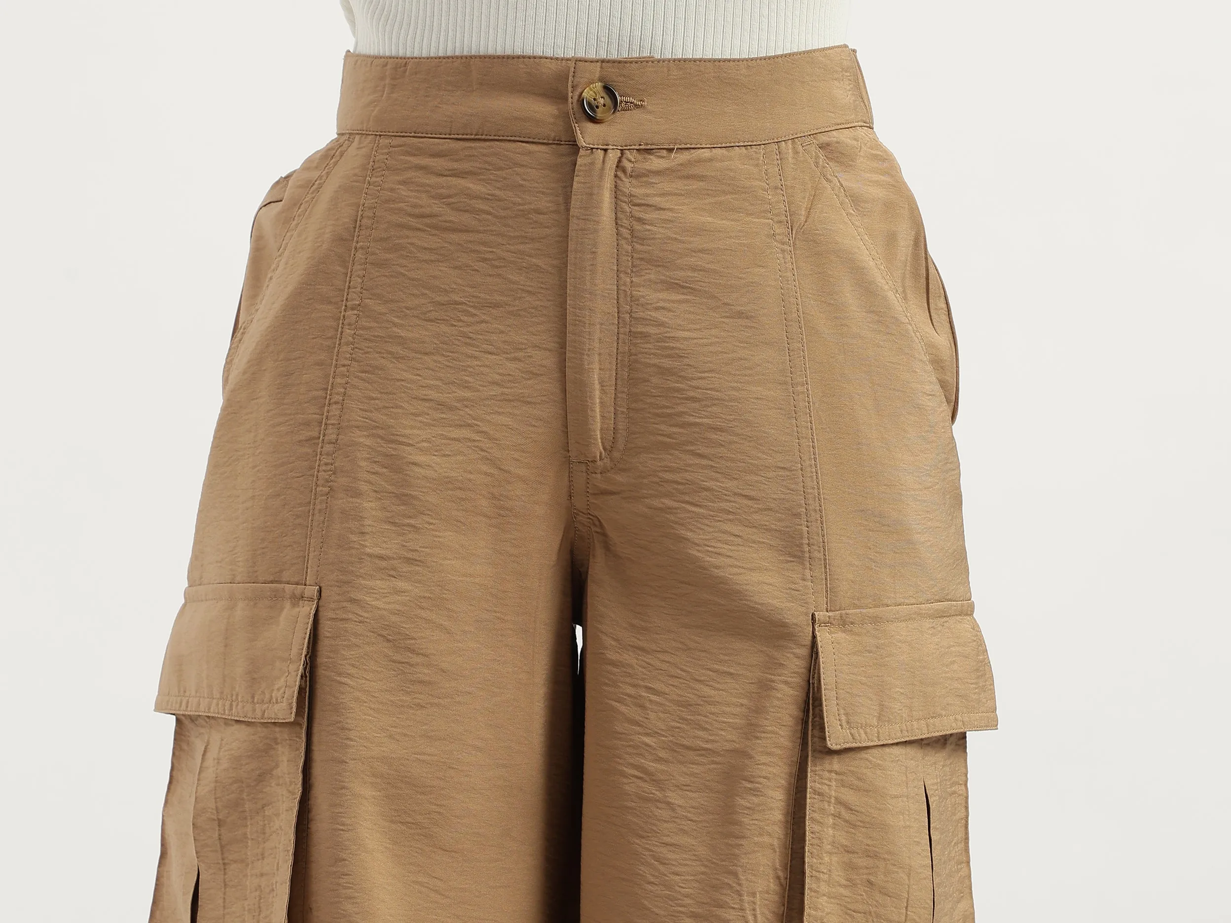 Solid Wide Leg Fit Cargo Pants