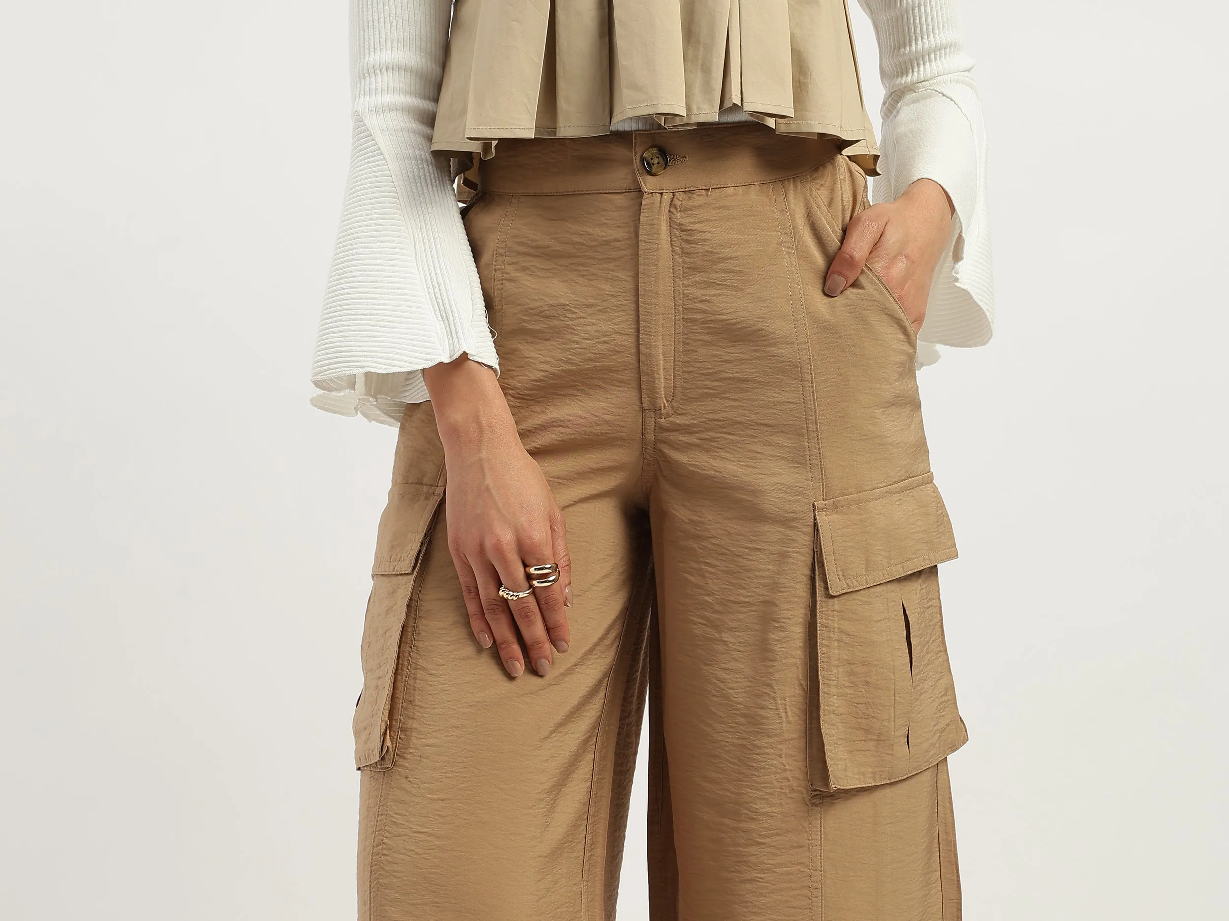 Solid Wide Leg Fit Cargo Pants