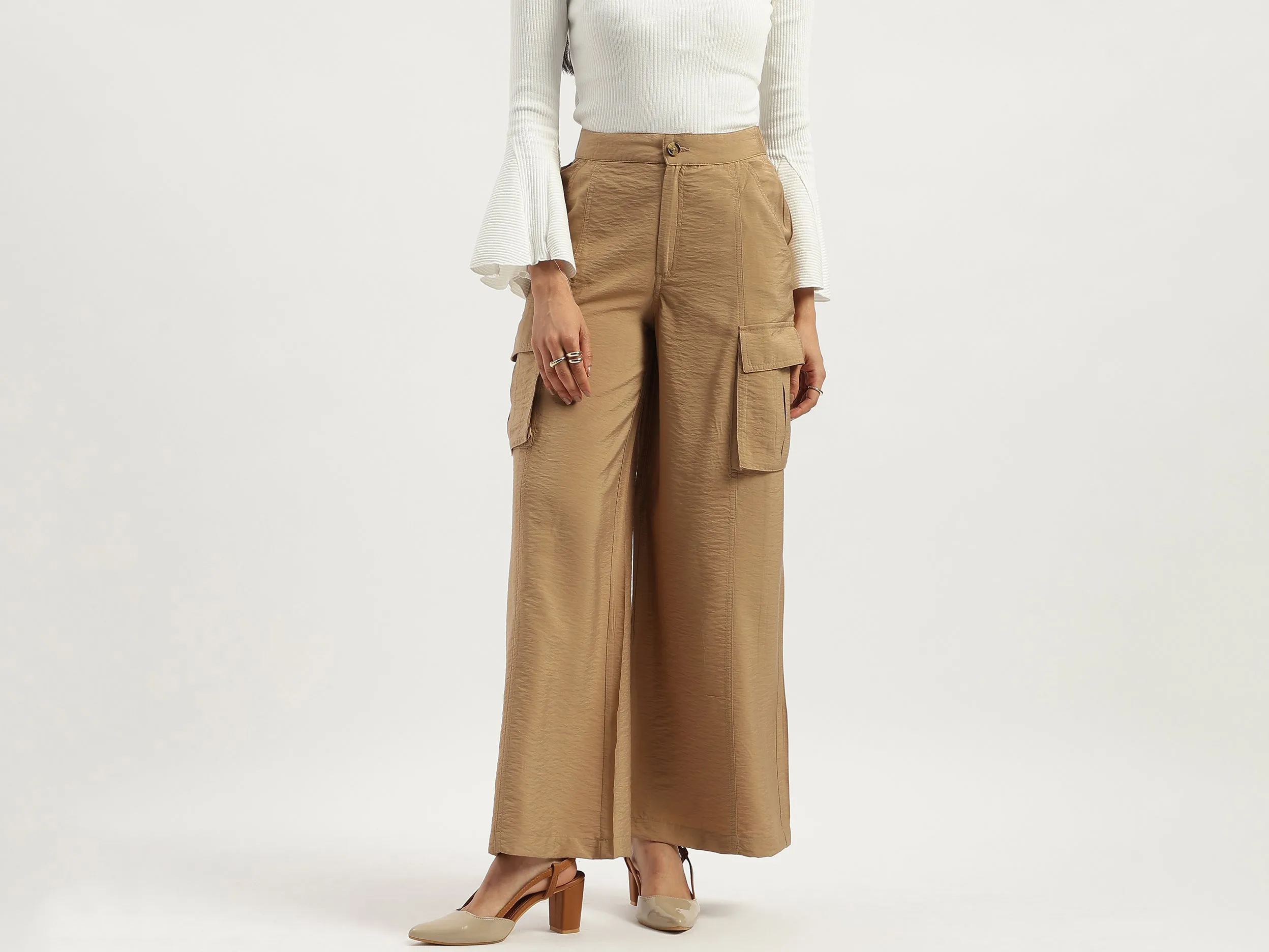 Solid Wide Leg Fit Cargo Pants