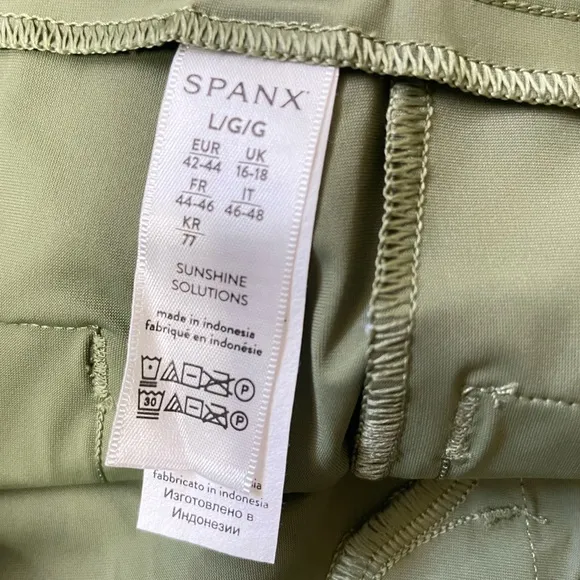 Spanx 4” Canopy Sunshine Shorts