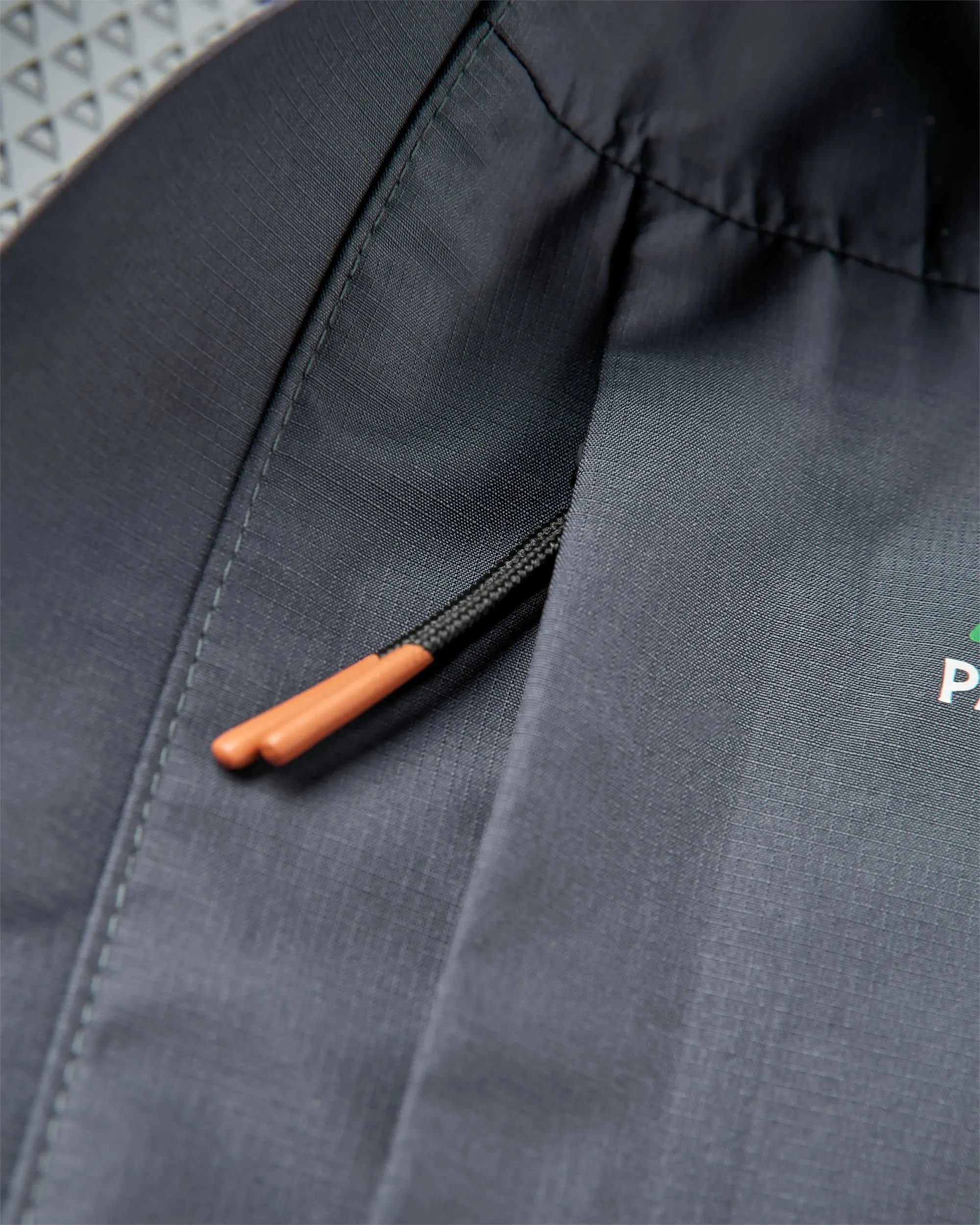 Trailscape Men's Recycled Waterproof Jacket - Charcoal