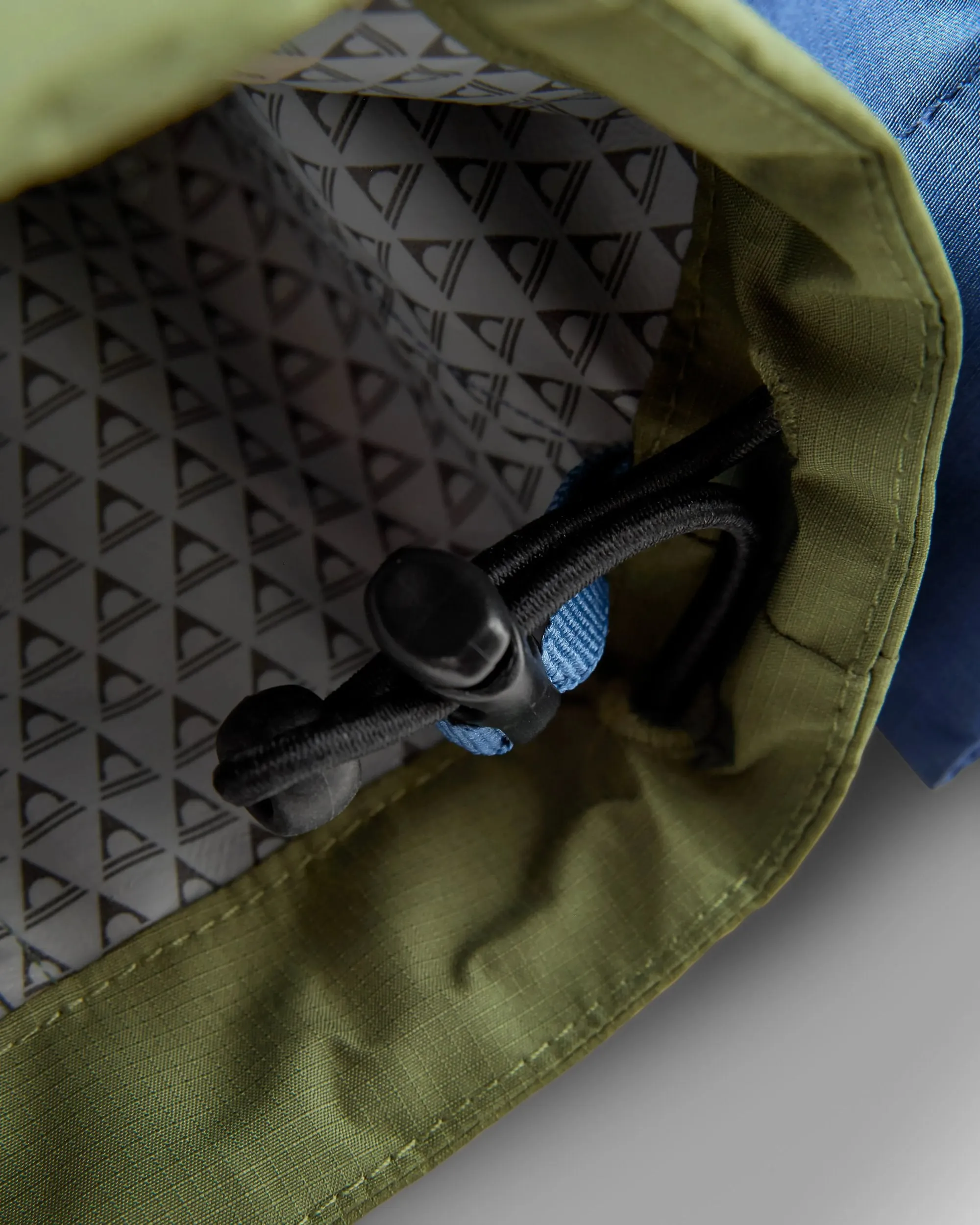 Trailscape Men's Recycled Waterproof Jacket - Dark Denim/Wild Green