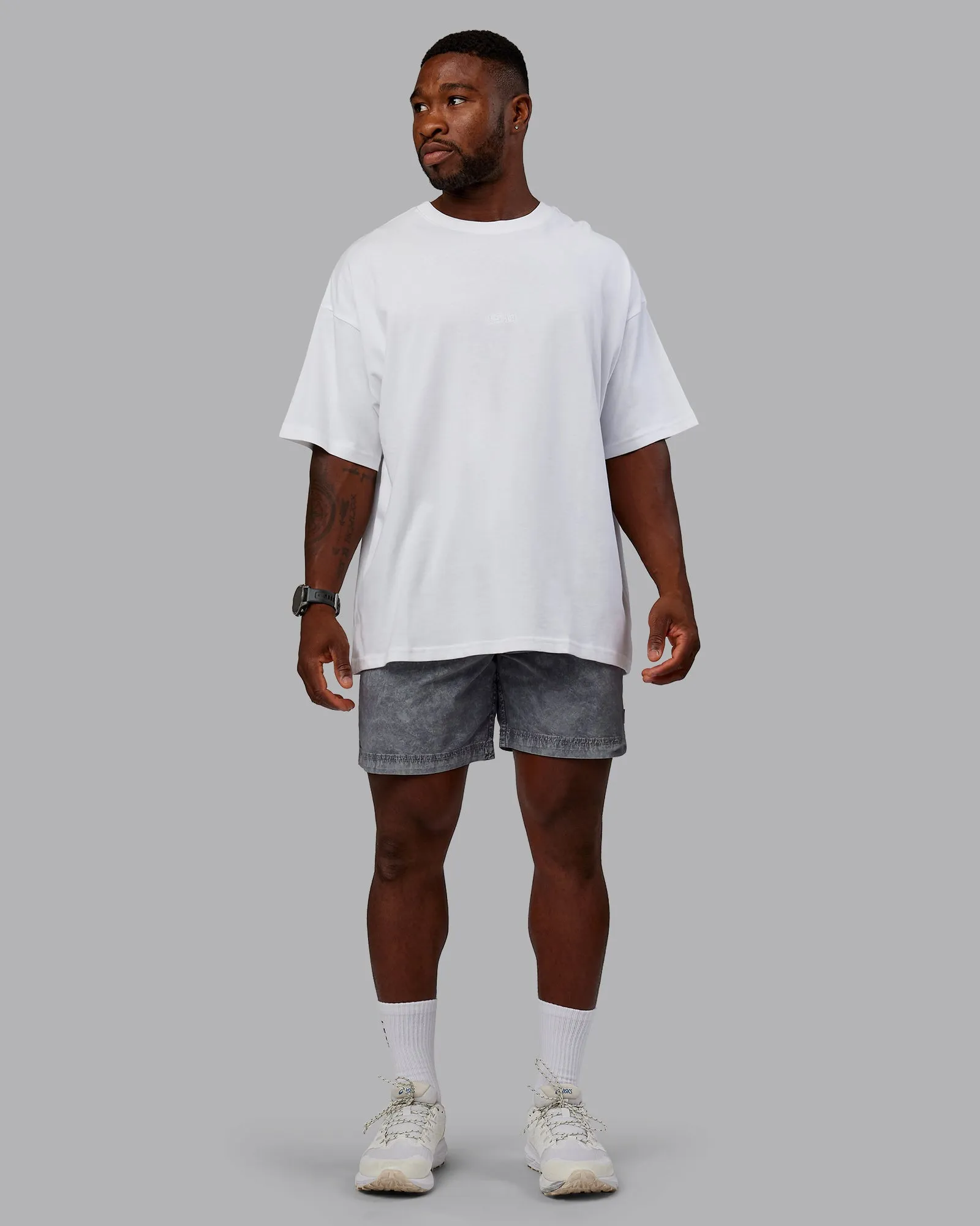 Washed Daily 7" Shorts - Circular Grey