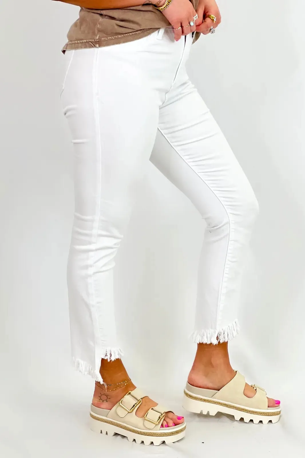 White Mid Rise Fray Hem Skinny Jeans