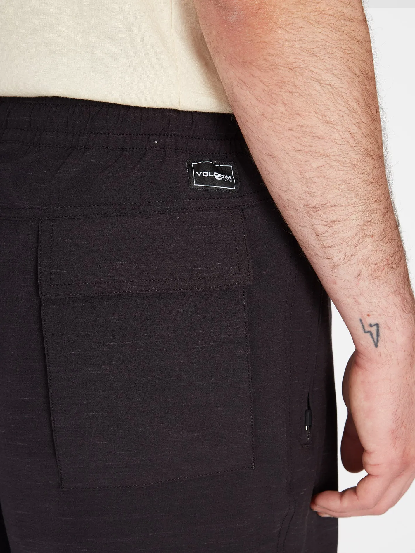 Wrecpack Hybrid 19" Shorts - BLACK